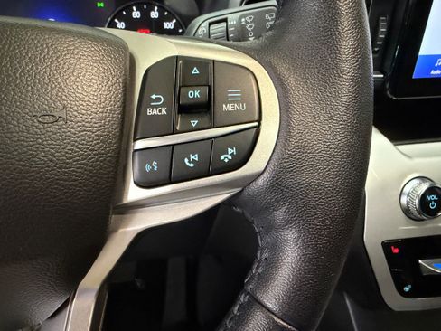 Certified 2023 Ford Explorer XLT w/ Equipment Group 202A AWD/4WD image 15