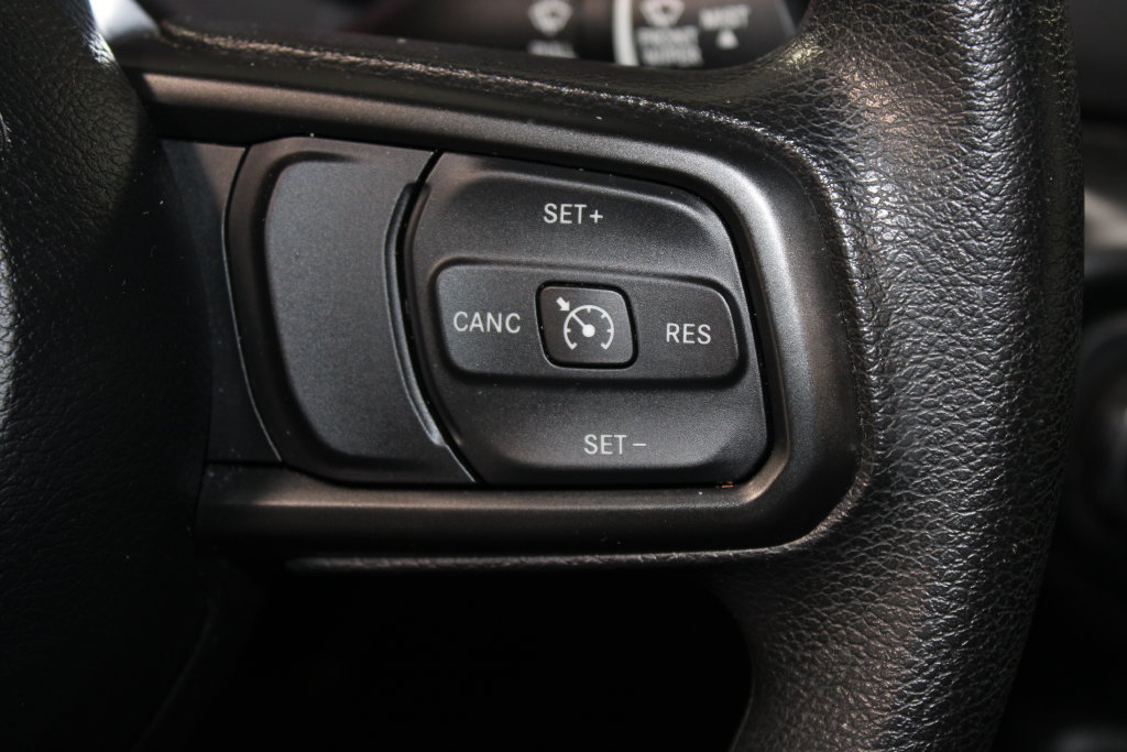 Used 2022 Jeep Gladiator Sport AWD/4WD image 23