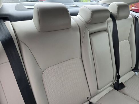 Used 2024 Honda Civic Touring image 14