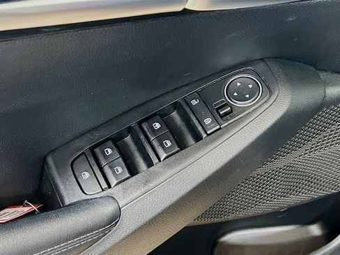 Certified 2023 Kia Seltos S image 17