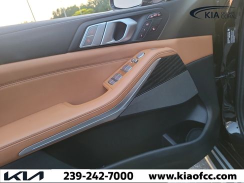 Used 2019 BMW X7 xDrive40i w/ Premium Package AWD/4WD image 24