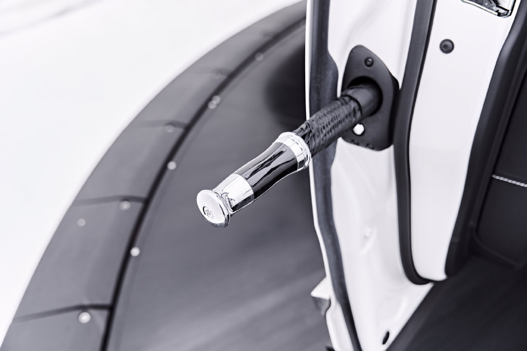Used 2025 Rolls-Royce Cullinan AWD/4WD image 38