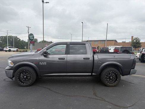 Used 2015 RAM 1500 Laramie w/ Convenience Group AWD/4WD image 5