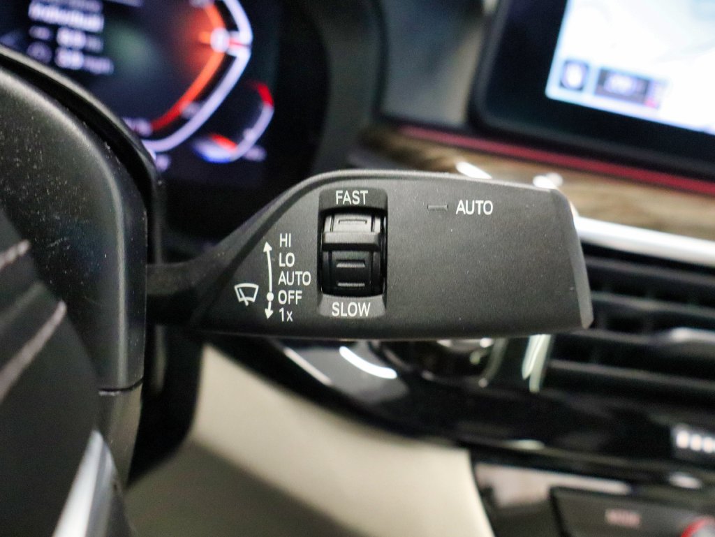 Used 2021 BMW 540i xDrive w/ Premium Package AWD/4WD image 34