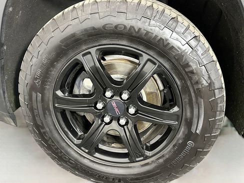 Used 2020 GMC Acadia AT4 w/ Driver Alert Package II image 33