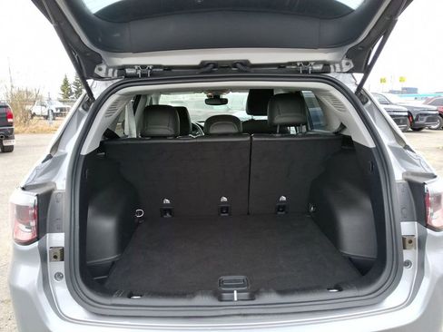 Certified 2022 Jeep Compass Limited AWD/4WD image 11