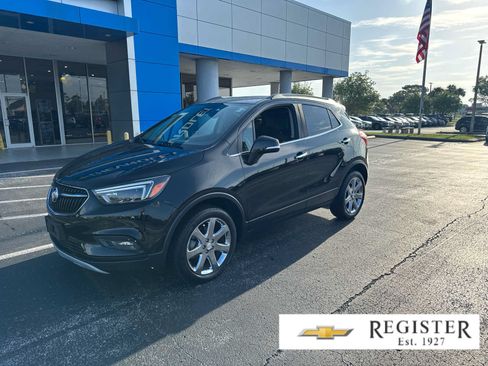 Used 2019 Buick Encore Essence w/ Experience Buick Package AWD/4WD image 1