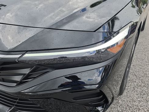 New 2026 Hyundai Elantra Limited FWD image 11