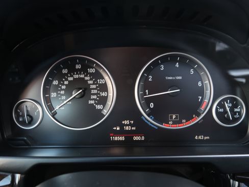 Used 2018 BMW X5 sDrive35i RWD image 24