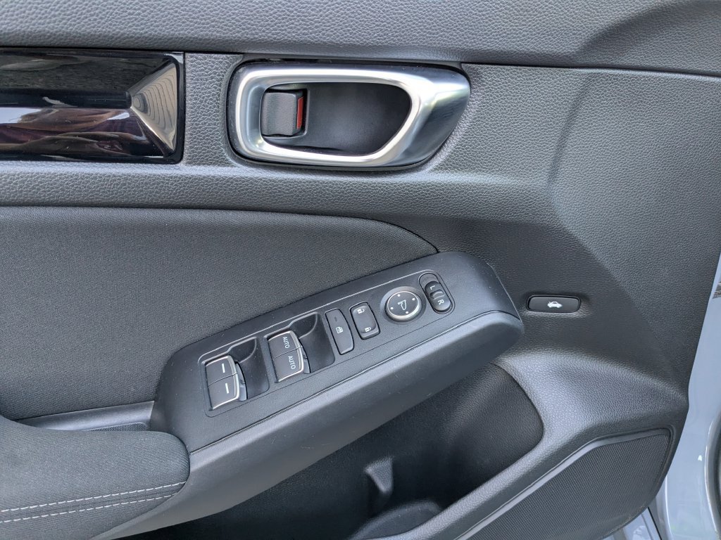 Used 2024 Honda Civic EX image 25
