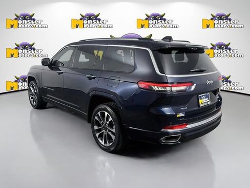Used 2023 Jeep Grand Cherokee L Overland w/ Advanced Protech Group III AWD/4WD image 7
