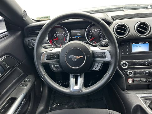 Used 2019 Ford Mustang Coupe w/ Black Accent Package RWD image 12