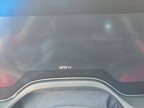 Used 2024 Maserati Grecale GT image 11