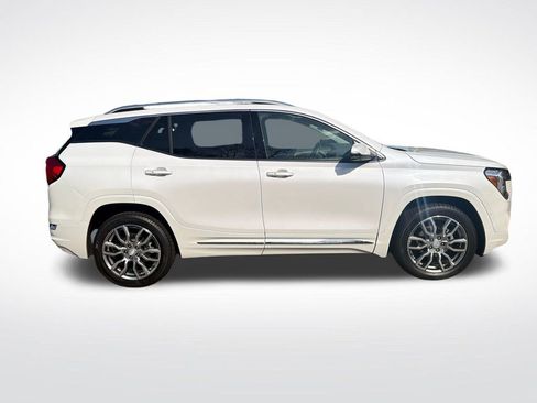 Certified 2023 GMC Terrain Denali w/ Denali Premium Package AWD/4WD image 7