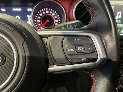 Used 2022 Jeep Gladiator Rubicon w/ LED Lighting Group image 19