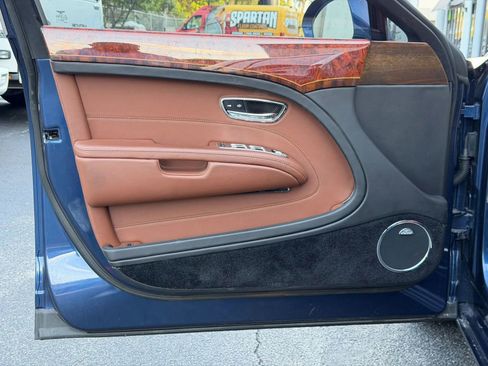 Used 2014 Bentley Mulsanne RWD image 13