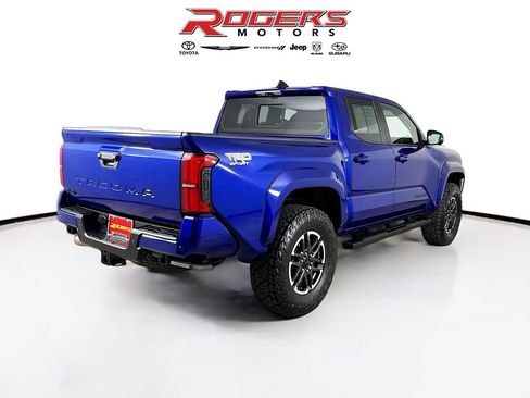 Certified 2025 Toyota Tacoma TRD Sport w/ TRD Sport Premium Package AWD/4WD image 13