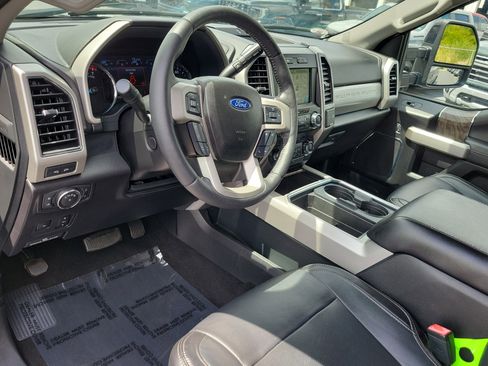 Used 2019 Ford F250 Lariat w/ Lariat Ultimate Package AWD/4WD image 20