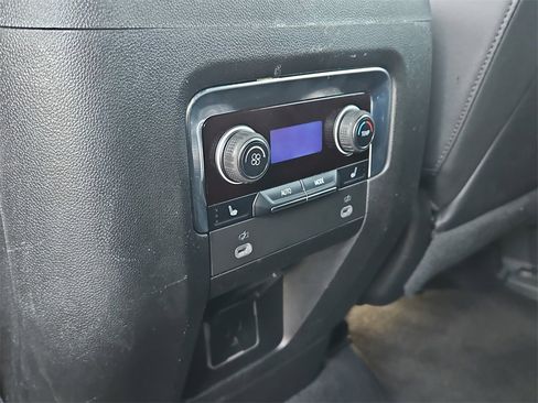 Used 2023 Chevrolet Tahoe Premier image 29