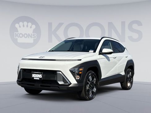 Certified 2024 Hyundai Kona SEL AWD/4WD image 1
