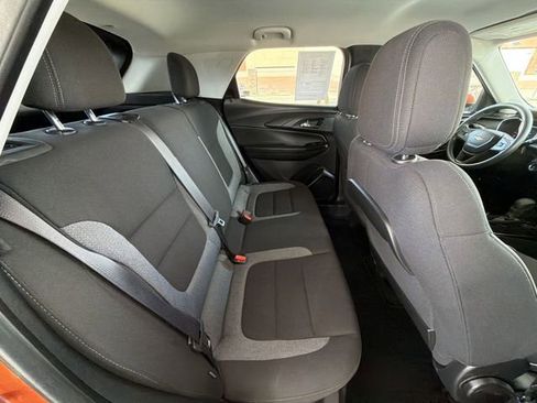 Used 2023 Chevrolet TrailBlazer LT image 24