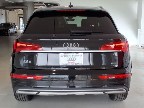 Used 2023 Audi Q5 2.0T Premium w/ Convenience Package AWD/4WD image 5
