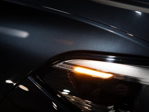 Used 2019 BMW X5 xDrive40i w/ Convenience Package image 46