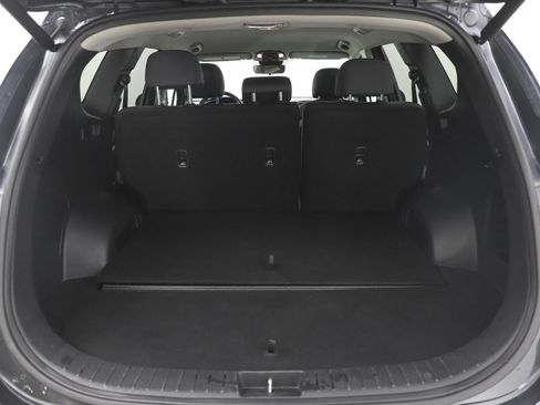 Used 2023 Hyundai Santa Fe SEL image 9