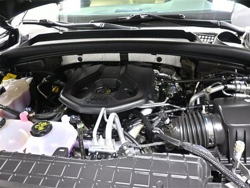 Used 2023 Jeep Grand Cherokee 4xe image 30