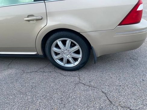 Used 2007 Ford Five Hundred Limited FWD image 12