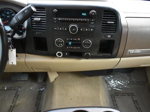 Used 2013 GMC Sierra 1500 SLE image 19