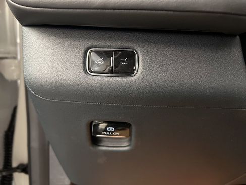New 2026 Lincoln Navigator Black Label AWD/4WD image 26