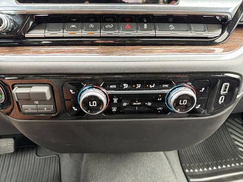 New 2026 GMC Sierra 1500 Elevation w/ X31 Off-Road Package AWD/4WD image 14