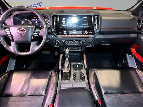 Used 2025 Nissan Frontier PRO-4X w/ Pro Premium Package AWD/4WD image 9