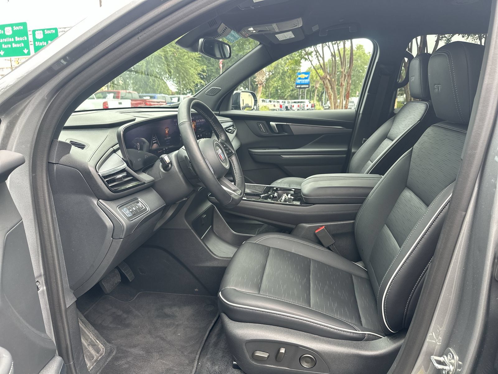 Used 2026 Buick Enclave Sport Touring FWD image 16