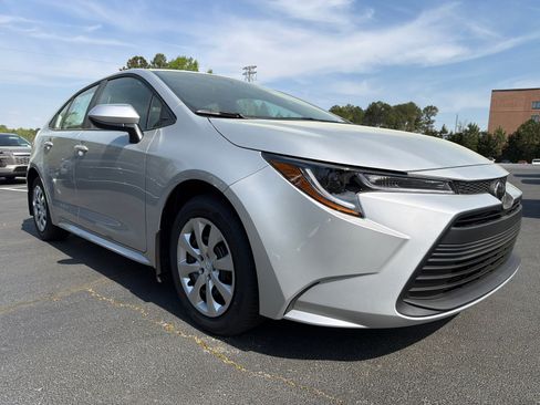 New 2026 Toyota Corolla LE image 1