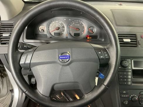 Used 2005 Volvo XC90 2.5T AWD/4WD image 14