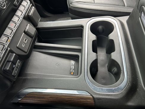 Certified 2022 Chevrolet Silverado 1500 High Country image 42