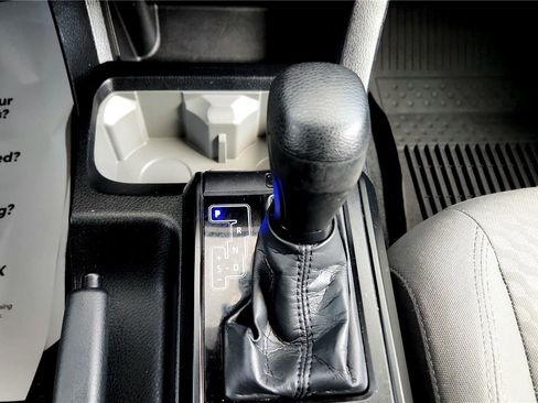 Certified 2021 Toyota Tacoma SR image 37