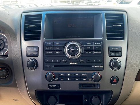 Used 2011 Nissan Armada Platinum image 22
