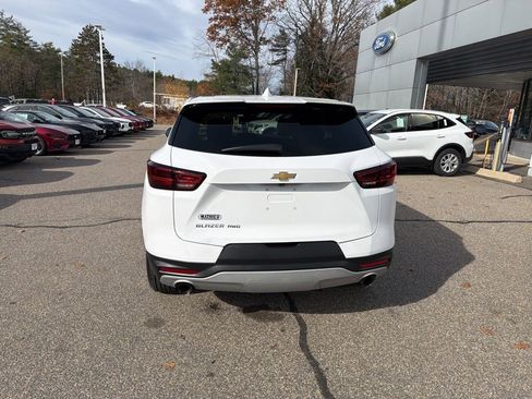 Used 2023 Chevrolet Blazer LT w/ Driver Confidence Package image 4