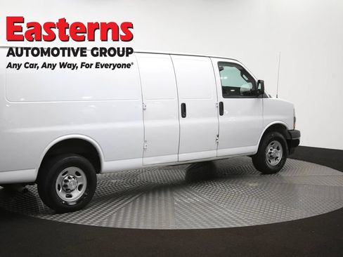 Used 2019 Chevrolet Express 2500 Extended RWD image 39
