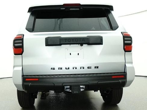 New 2026 Toyota 4Runner SR5 RWD image 23