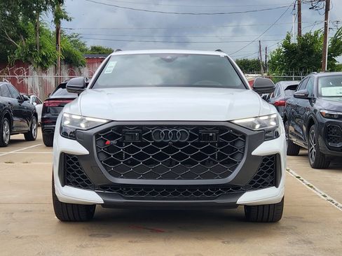 New 2026 Audi RS Q8 performance AWD/4WD image 4