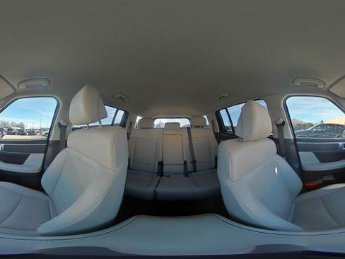 Used 2025 Hyundai Santa Fe SEL image 45