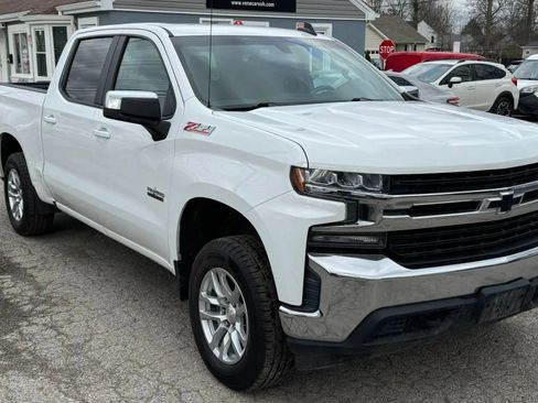 Used 2020 Chevrolet Silverado 1500 LT w/ Texas Edition image 7