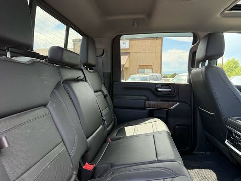 Used 2021 GMC Sierra 3500 Denali w/ Denali Ultimate Package AWD/4WD image 23