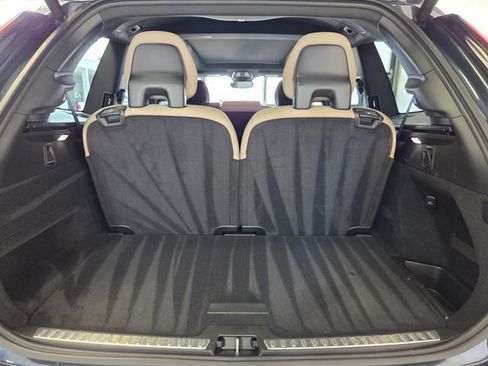 New 2026 Volvo XC90 B6 Plus w/ Protection Package Premier AWD/4WD image 22