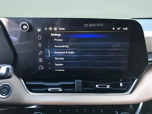 Used 2025 Chevrolet Equinox ACTIV AWD/4WD image 18