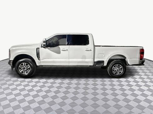 Used 2023 Ford F350 Lariat w/ Lariat Ultimate Package image 6